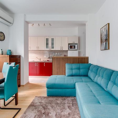 Apartments Lora 13.Jula, 15 Budva Exteriör bild
